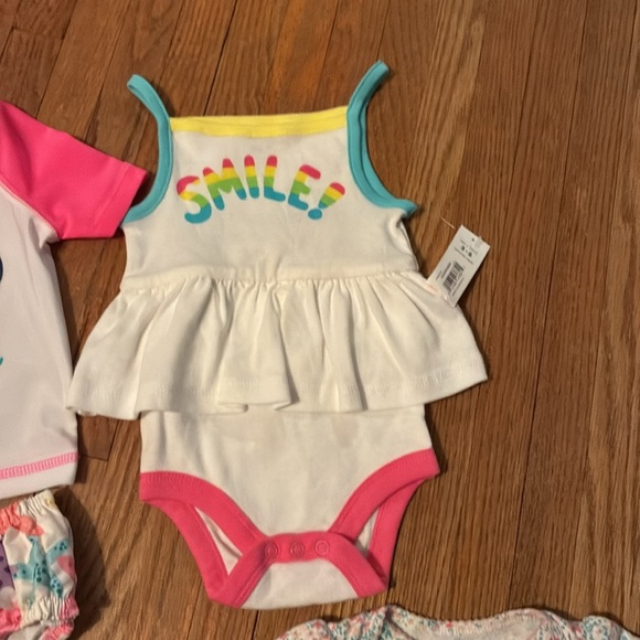 Colorful Baby Clothing Set - Picture 6 of 16